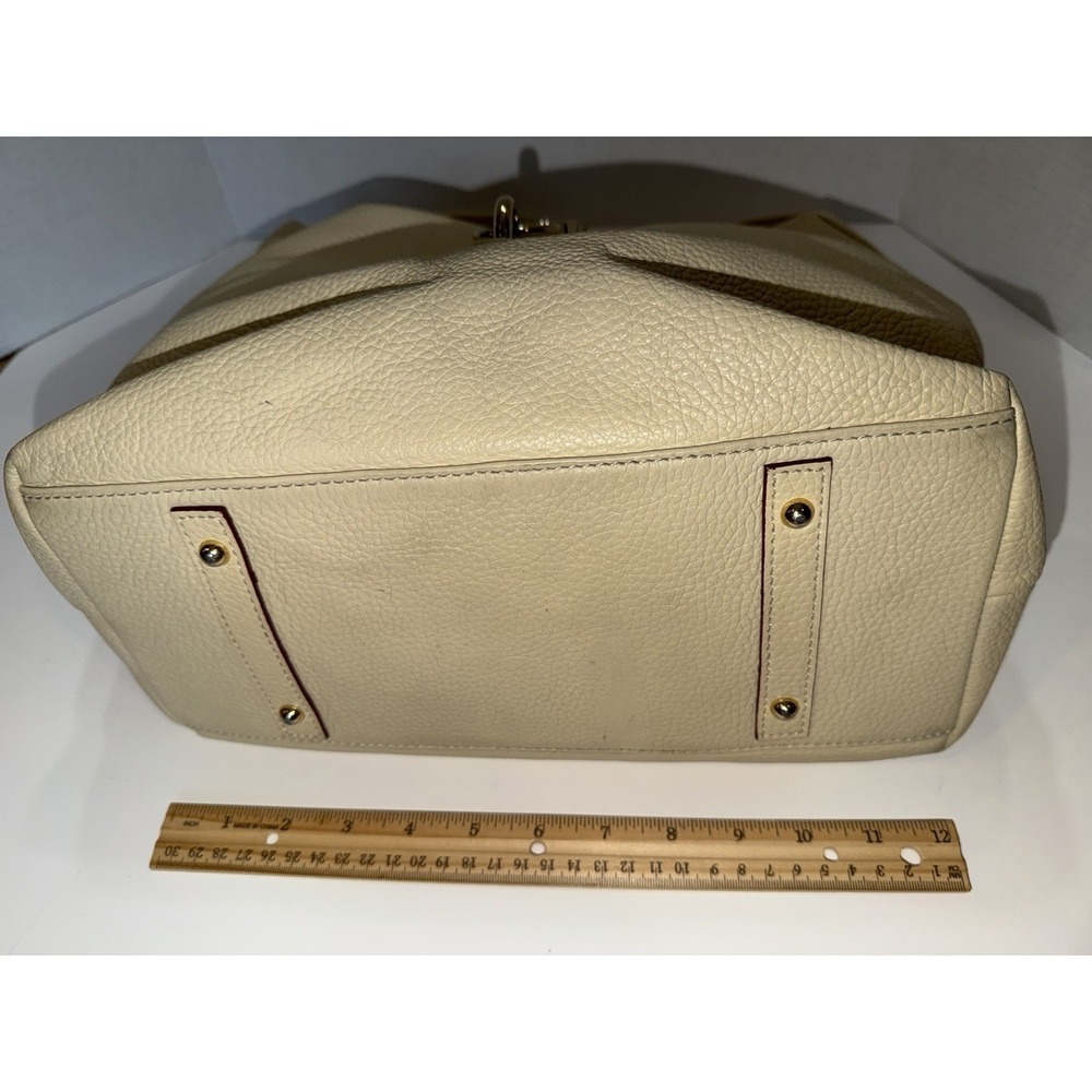 Dooney & Bourke Ivory Pebble Leather Hobo Shoulder Bag Wallet Pink Lining - Picture 14 of 16
